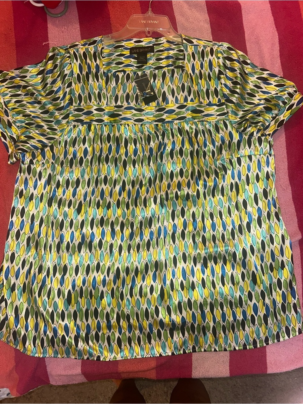 Lane Bryant Multi-Color Satin Short Sleeve Blouse